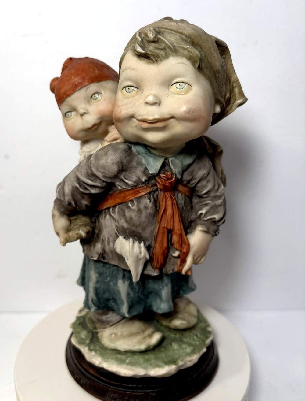 Giuseppe Armani Signed Resin Figurine Mother & Child 7.5” Florence Italy
